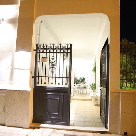 B&B Viro Campi Salentina Екстер'єр фото