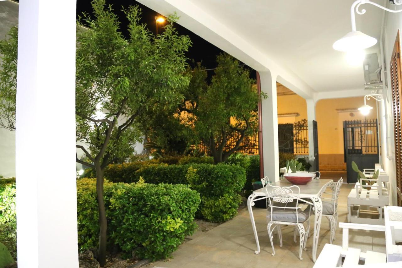 B&B Viro Campi Salentina Екстер'єр фото